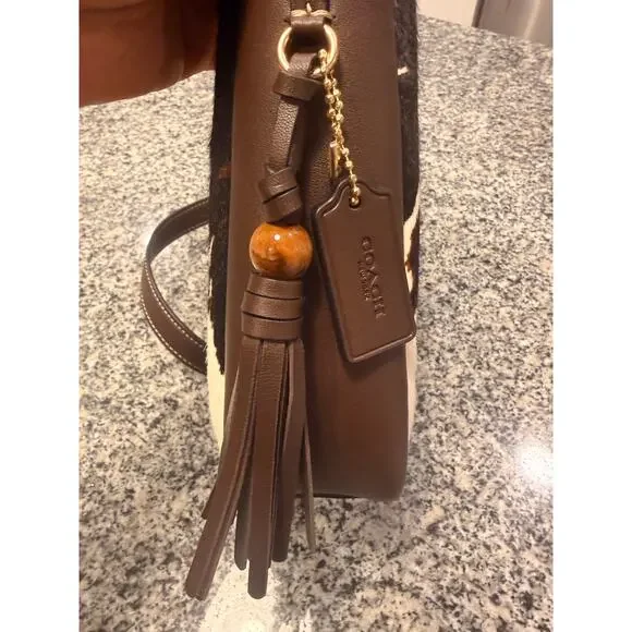 Stylish Coach Hadley Cow Print Convertible Crossbody Bag - Picture 4 of 11